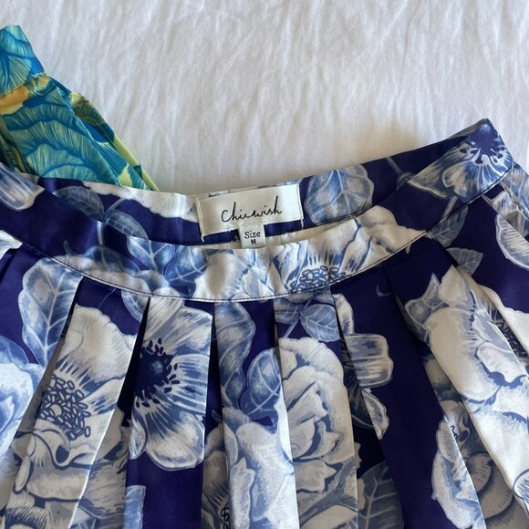 Chic Wish Skirt Bundle (sz M) - Picture 5 of 13